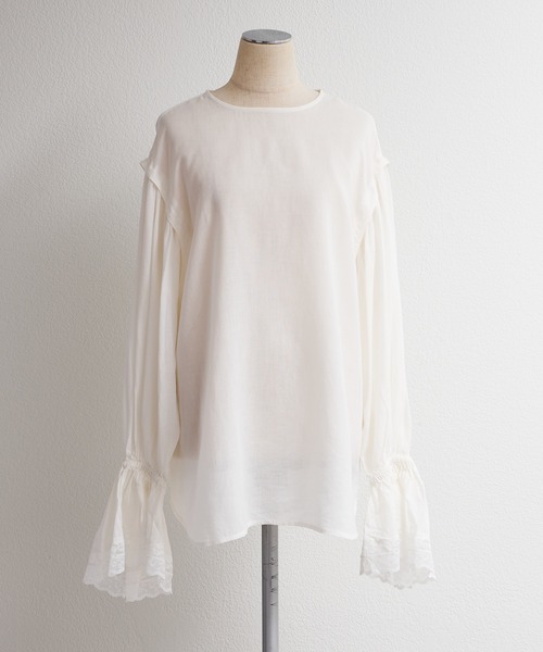 PUAL CE CIN（ピュアルセシン）の「フレアレースカフスブラウス（シャツ/ブラウス・レディース・ブラック/オフホワイト・FREE）」の10枚目の写真