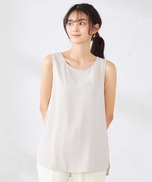 a.v.v(アーヴェヴェ)の「ラウンドヘムロングタンクトップ(Tシャツ/カットソー・レディース・ブラック/グレー系その他/ホワイト・38/40/42/36)」の4枚目の写真