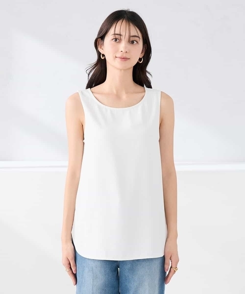 a.v.v(アーヴェヴェ)の「ラウンドヘムロングタンクトップ(Tシャツ/カットソー・レディース・ブラック/グレー系その他/ホワイト・38/40/42/36)」の17枚目の写真