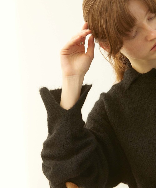 LA PEAU DE GEM（ラポドゥジェム）の「【LA PEAU DE GEM】foggy polo knit/フォギーポロニット（ポロシャツ・レディース・ブラック/ブラウン・FREE）」の9枚目の写真