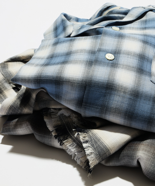JOURNAL STANDARD relume（ジャーナルスタンダード　レリューム）の「レーヨン アンカット フリンジ チェックシャツ（シャツ/ブラウス・メンズ・アイボリー/ブラック/ブルー系その他・LARGE/MEDIUM）」の5枚目の写真
