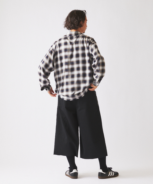 JOURNAL STANDARD relume（ジャーナルスタンダード　レリューム）の「レーヨン アンカット フリンジ チェックシャツ（シャツ/ブラウス・メンズ・アイボリー/ブラック/ブルー系その他・LARGE/MEDIUM）」の20枚目の写真