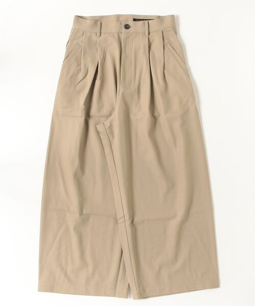 my beautiful landlet(マイビューティフルランドレット)の「【my beautiful landlet】 HIGH-TWIST TWILL SIDE TUCK WIDE PANTS(その他パンツ・メンズ・ベージュ/ネイビー・1/2)」の1枚目の写真