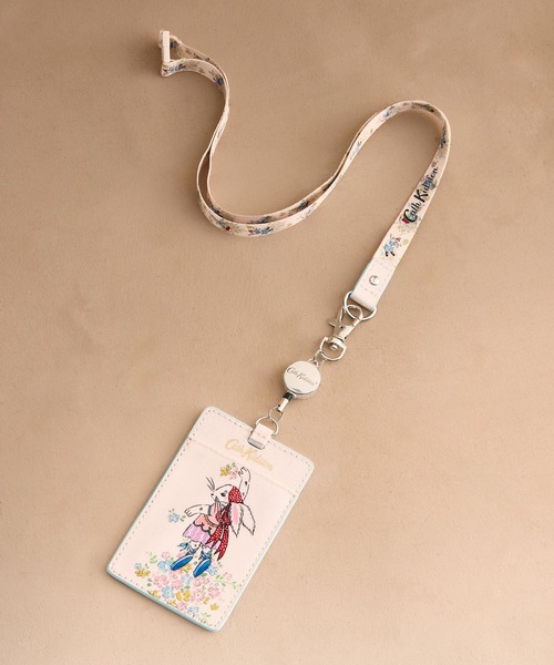 Cath Kidston(キャスキッドソン)の「ランヤード Easter Bunnies(パスケース・レディース・クリーム・FREE)」の1枚目の写真