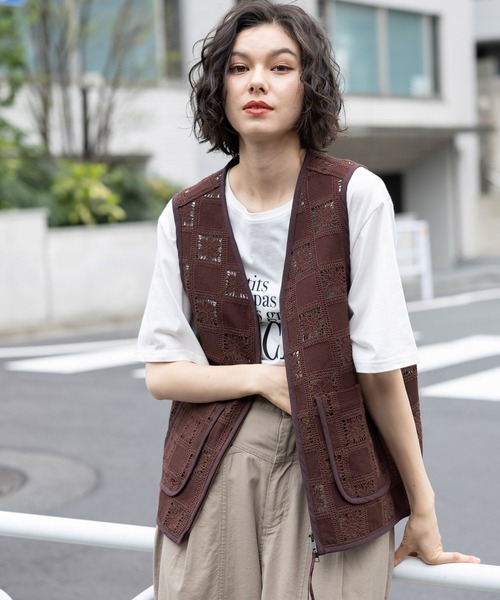 バックレースアップベスト Achic（アシック）の「レースベスト（ベスト）」 - WEAR