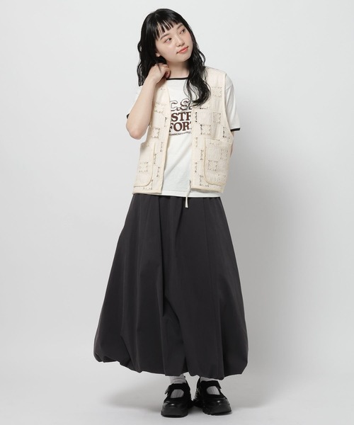 niko and...(ニコアンド)の「クラフトレースZIPベスト(ベスト・レディース・ブラック/ボルドー/アイボリー・MEDIUM/LARGE)」の15枚目の写真