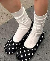 Vipoa（ヴィポア）の「Tabi flat ballet shoes（バレエシューズ）」