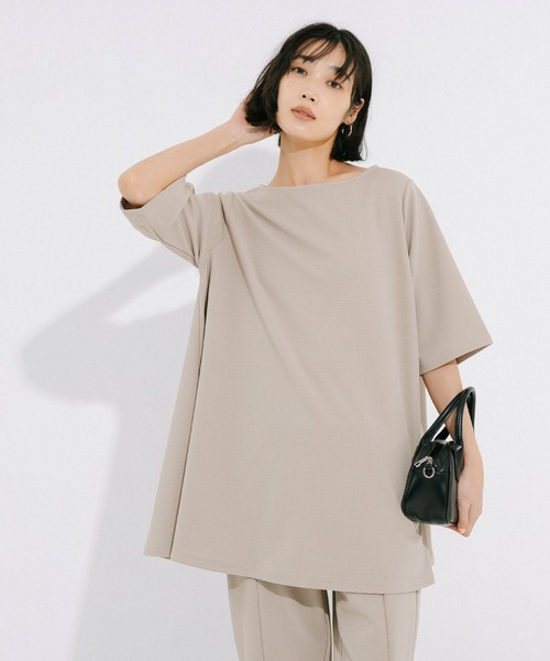 coca(coca)(コカ)の「エンボスボートネックチュニック(チュニック・レディース・ベージュ/ブラック・L/M/S)」の8枚目の写真