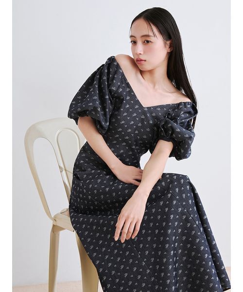 FRAY I.D（フレイアイディー）の「【00サイズあり】ボリュームパフスリーブワンピース（ワンピース・レディース・モカ/ドット/グリーン/インディゴブルー・00/1/0）」の4枚目の写真