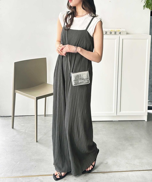 GeeRA（ジーラ）の「フリルデザインサロペット（サロペット/オーバーオール・レディース・ブラック/チャコール・MEDIUM/LARGE/X-LARGE）」の5枚目の写真