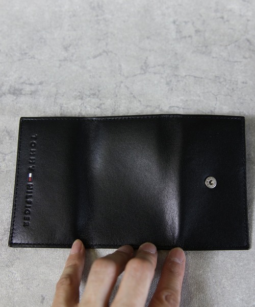 TOMMY HILFIGER(トミーヒルフィガー)の「TOMMY HILFIGER キーケース(キーケース/キーアクセサリー・メンズ・ブラック・FREE)」の4枚目の写真