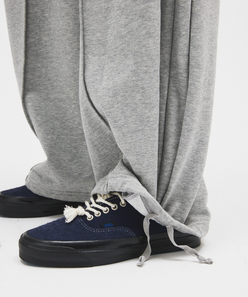 JOURNAL STANDARD（ジャーナルスタンダード）の「コントアー スウェット パンツ（スウェットパンツ・メンズ・ライトグレー/ブラック/スミクロ・LARGE/MEDIUM）」の15枚目の写真