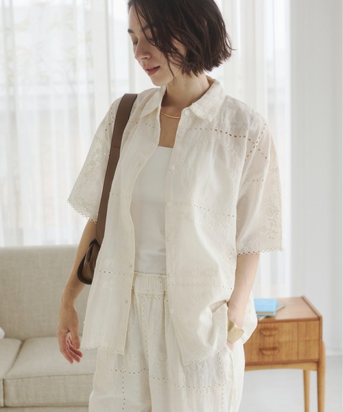 ANGIE(アンジー)の「【接触冷感 / セットアップ対応】パッチワーク 刺繍 シャツ / 夏服(シャツ/ブラウス・レディース・ブラック/オフホワイト・FREE)」の18枚目の写真