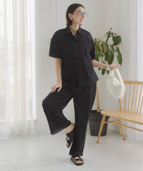 ANGIE(アンジー)の「【接触冷感 / セットアップ対応】パッチワーク 刺繍 シャツ / 夏服(シャツ/ブラウス・レディース・ブラック/オフホワイト・FREE)」の9枚目の写真