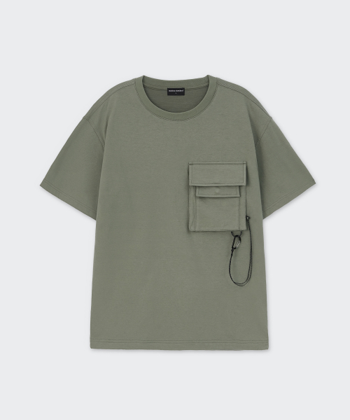 MUSINSA STANDARD（ムシンサスタンダード）の「[シティレジャー] デュラロンクールダブルポケットTシャツ [ライトカーキグレー]（Tシャツ/カットソー・メンズ・その他・SMALL/MEDIUM/LARGE/X-LARGE/2XL）」の8枚目の写真