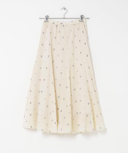 URBAN RESEARCH DOORS（アーバンリサーチドアーズ）の「小柄ダマスクプリントフレアスカート（スカート・レディース・オフホワイト/チャコールグレー・FREE）」の18枚目の写真
