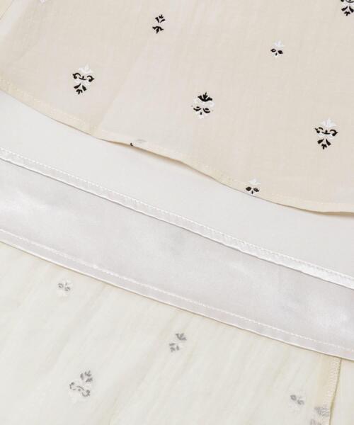 URBAN RESEARCH DOORS（アーバンリサーチドアーズ）の「小柄ダマスクプリントフレアスカート（スカート・レディース・オフホワイト/チャコールグレー・FREE）」の19枚目の写真