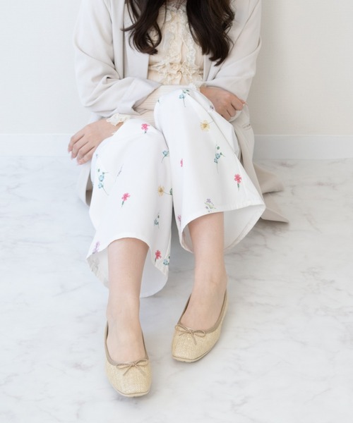 Bridget Birkin(ブリジットバーキン)の「【Bridget Birkin Walk】ラメパナマ調バレエパンプス(565311)(パンプス・レディース・グレー系その他2/グレー系その他/ベージュ系その他・23/22.5/24/23.5/24.5)」の4枚目の写真