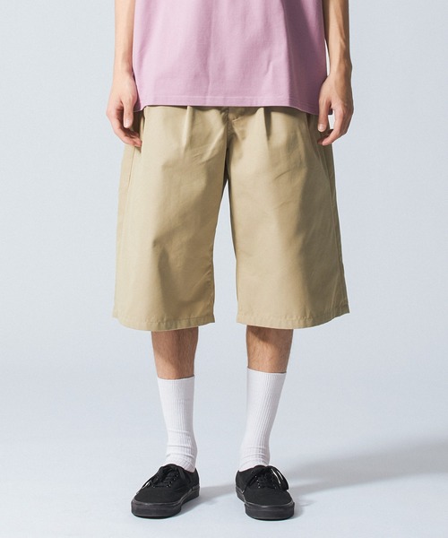SILAS(サイラス)の「SHORT BAGGY CHINO PANTS(チノパンツ・メンズ・ブラック/ベージュ・M/L)」の1枚目の写真