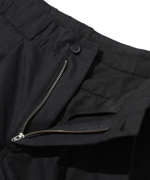 SILAS(サイラス)の「SHORT BAGGY CHINO PANTS(チノパンツ・メンズ・ブラック/ベージュ・M/L)」の6枚目の写真