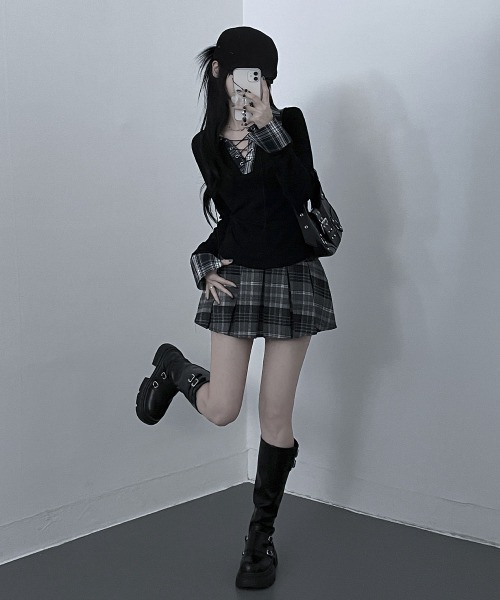 Emilie(エミリー)の「レース編みチェック配色シャツカットソー(Tシャツ/カットソー・レディース・ホワイト/ブラック/グレー・FREE)」の15枚目の写真