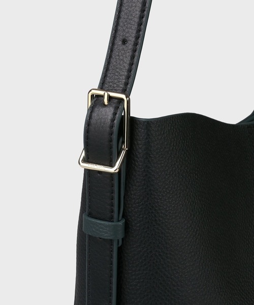 Paul Smith（ポールスミス）の「ダブルフェイス レザー 2WAY ハンドバッグ / 365000 WN210S（ショルダーバッグ・レディース・ブラック/グレイッシュベージュ・FREE）」の4枚目の写真