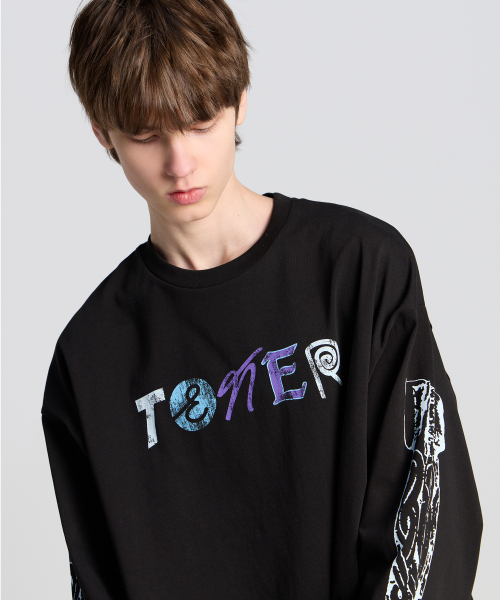 TENER（テネル）の「袖プリントTNRロングスリーブブラック（Tシャツ/カットソー・メンズ・その他・FREE）」の2枚目の写真