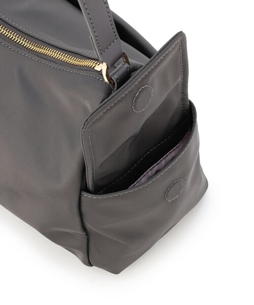 TOCCA(トッカ)の「IN CREADLE NYLON BAG ワンショルダーバッグ(ショルダーバッグ・レディース・ブラウン系/ライトグレー系/ブラック系・F)」の11枚目の写真