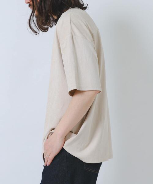 ITEMS URBANRESEARCH(アイテムズ アーバンリサーチ)の「接触冷感フェイクスエード半袖クルーネックTシャツ(Tシャツ/カットソー・メンズ・アイボリー/ブラック/ライトブルー/グレー・MEDIUM/LARGE)」の6枚目の写真