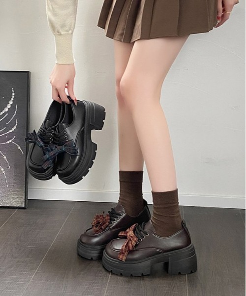 gossip!ロサンゼルス(ゴシップロサンゼルス)の「【JK★厚底】レトロ チェック柄 リボン ローファー オックスフォード シューズ Y2K(スニーカー・レディース・ダークブラウン/ブラック・XL/L/M/S)」の12枚目の写真