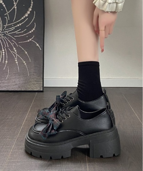 gossip!ロサンゼルス(ゴシップロサンゼルス)の「【JK★厚底】レトロ チェック柄 リボン ローファー オックスフォード シューズ Y2K(スニーカー・レディース・ダークブラウン/ブラック・XL/L/M/S)」の13枚目の写真