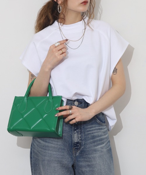 FUNALIVE(ファンアライブ)の「USAコットンミニ裏毛フレンチスリーブトップス(Tシャツ/カットソー・レディース・グレー/ブラック/ホワイト/ネイビー×ホワイト・F)」の1枚目の写真