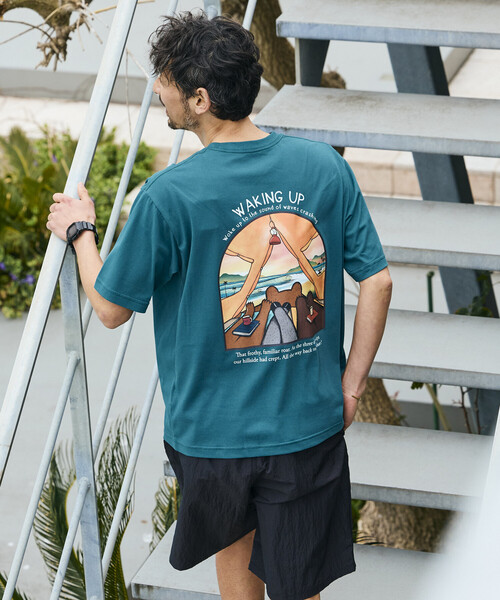 Jonas Claesson(ジョナスクレアッソン)の「JONAS CLAESSON/ジョナス クレアッソン Waking up Short Sleeve Tee/ウェイキングアップ バックプリントTシャツ(Tシャツ/カットソー・メンズ・ブラック/ホワイト/グリーン・MEDIUM/LARGE)」の3枚目の写真