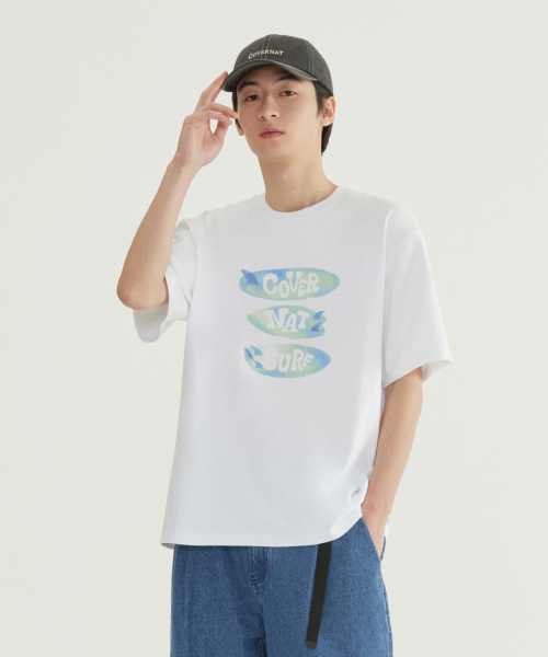 COVERNAT(カバーナット)の「サーフボードグラフィックTシャツホワイト(Tシャツ/カットソー・メンズ・その他・X-SMALL/SMALL/MEDIUM/LARGE/X-LARGE/XX-LARGE)」の1枚目の写真