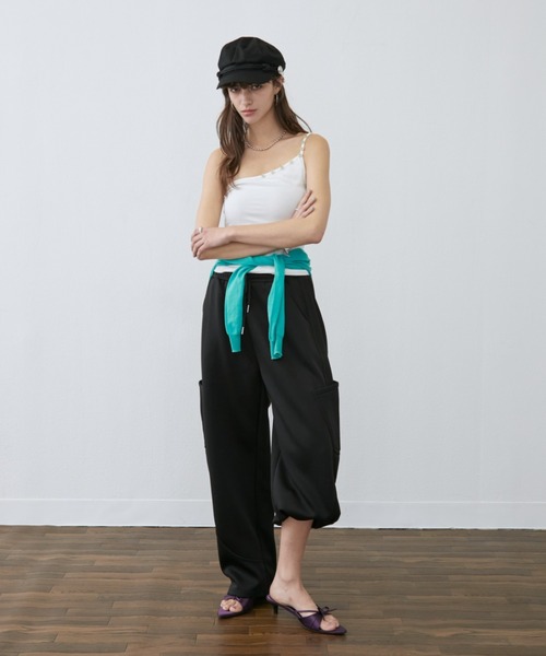 Rohwel(ローウェル)の「Shell Button One-Shoulder Camisole / シェルボタンワンショルダーキャミソール(キャミソール・レディース・ホワイト/グレー/イエロー/レッド・FREE)」の18枚目の写真