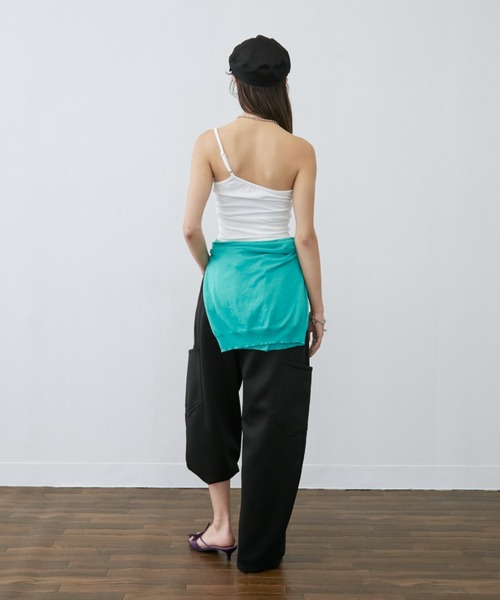 Rohwel(ローウェル)の「Shell Button One-Shoulder Camisole / シェルボタンワンショルダーキャミソール(キャミソール・レディース・ホワイト/グレー/イエロー/レッド・FREE)」の20枚目の写真