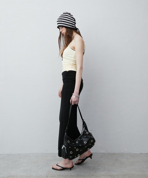 Rohwel(ローウェル)の「Shell Button One-Shoulder Camisole / シェルボタンワンショルダーキャミソール(キャミソール・レディース・ホワイト/グレー/イエロー/レッド・FREE)」の17枚目の写真