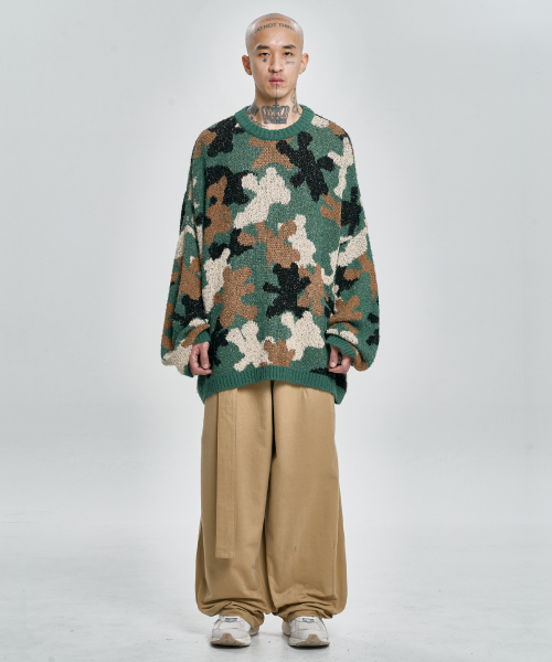 AJOBYAJO（アジョバイアジョ）の「Teddy Bear Camouflage Knit Sweater [KHAKI]（ニット/セーター・メンズ・その他・LARGE/X-LARGE）」の5枚目の写真