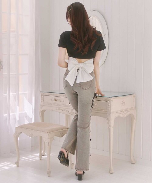 Belle Charme(ベルシャルム)の「【Belle Charme】Back Ribbon Glitter Logo Tee(Tシャツ/カットソー・レディース・オフホワイト/ピンク/ブラック・FREE)」の11枚目の写真