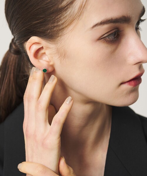 BEAUTY&YOUTH UNITED ARROWS(ビューティーアンドユースユナイテッドアローズ)の「<eoa>ストーン マラカイト スタッズ ピアス 片耳用(ピアス(片耳用)・メンズ・シルバー・FREE)」の2枚目の写真