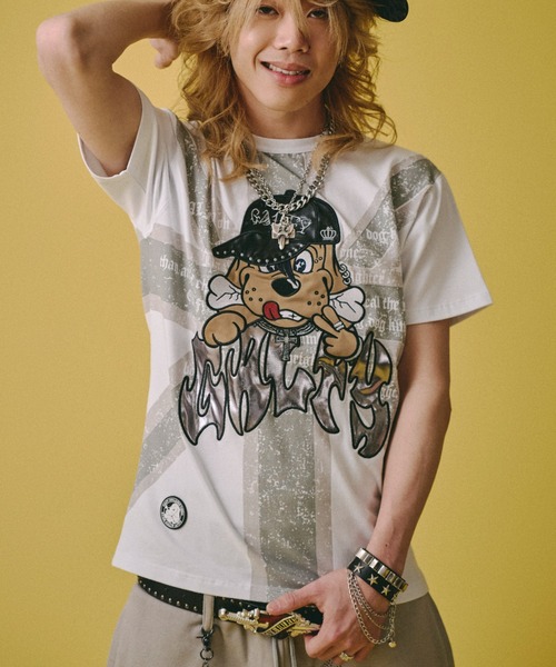 GALFY(ガルフィー)の「【GALFY】UKギャル男TEE / 【ガルフィー】グラフィック半袖Tシャツ(Tシャツ/カットソー・メンズ・ホワイト/ブラック×グレー/ブラック×レッド/ネイビー・L/XL)」の2枚目の写真