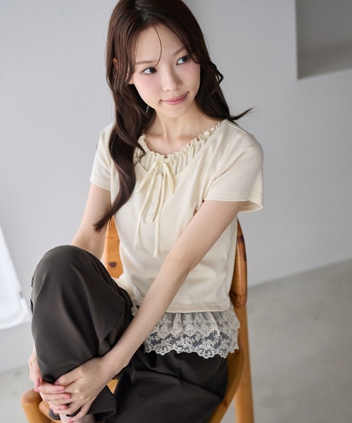 CHAN ME(チャンミ)の「裾ティアードレースフリルレイヤード風半袖トップス(Tシャツ/カットソー・レディース・ブラック/アイボリー/ネイビー・MEDIUM/LARGE/X-LARGE)」の8枚目の写真