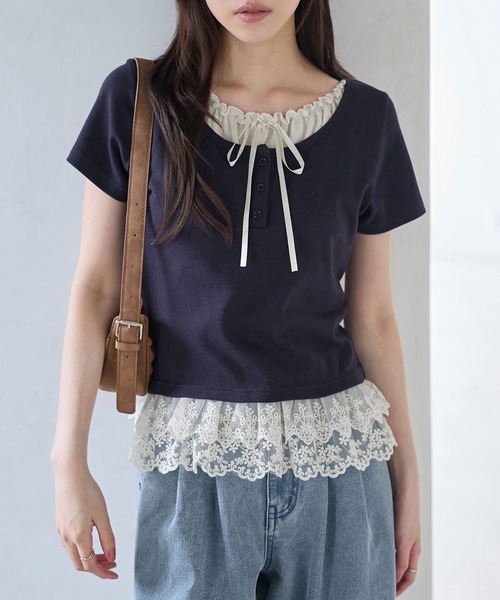 CHAN ME(チャンミ)の「裾ティアードレースフリルレイヤード風半袖トップス(Tシャツ/カットソー・レディース・ブラック/アイボリー/ネイビー・MEDIUM/LARGE/X-LARGE)」の13枚目の写真