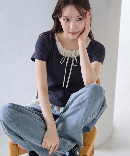 CHAN ME(チャンミ)の「裾ティアードレースフリルレイヤード風半袖トップス(Tシャツ/カットソー・レディース・ブラック/アイボリー/ネイビー・MEDIUM/LARGE/X-LARGE)」の16枚目の写真