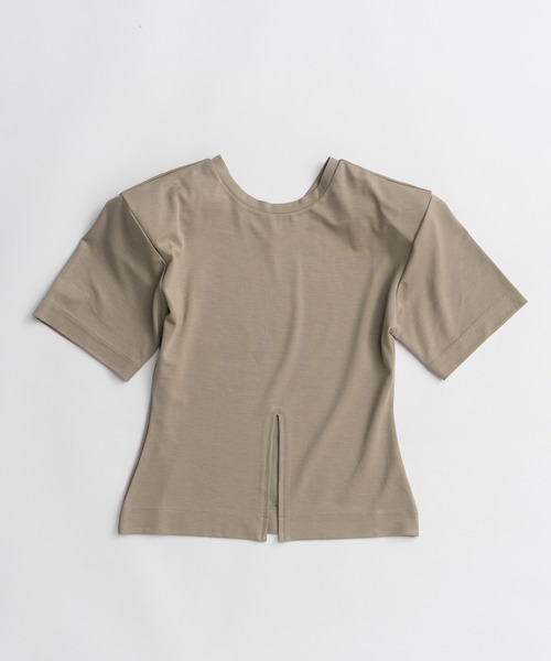 PRANK PROJECT（プランクプロジェクト）の「パディングショルダーTシャツ / Padded-shoulder T-shirt（Tシャツ/カットソー・レディース・ホワイト/ブラック/ボルドー/ベージュ・FREE）」の14枚目の写真