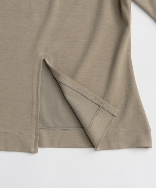 PRANK PROJECT（プランクプロジェクト）の「パディングショルダーTシャツ / Padded-shoulder T-shirt（Tシャツ/カットソー・レディース・ホワイト/ブラック/ボルドー/ベージュ・FREE）」の15枚目の写真