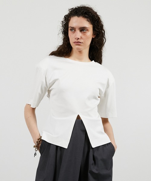 PRANK PROJECT（プランクプロジェクト）の「パディングショルダーTシャツ / Padded-shoulder T-shirt（Tシャツ/カットソー・レディース・ホワイト/ブラック/ボルドー/ベージュ・FREE）」の13枚目の写真