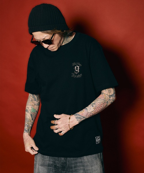 NineMicrophones(ナインマイクロフォンズ)の「EMBROIDERY 9MC Crew TEE(Tシャツ/カットソー・メンズ・スミクロ/ブラック×グレー/ブラック×ホワイト/ホワイト・XX-LARGE/X-LARGE/LARGE/MEDIUM/SMALL)」の9枚目の写真