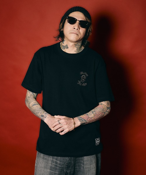 NineMicrophones(ナインマイクロフォンズ)の「EMBROIDERY 9MC Crew TEE(Tシャツ/カットソー・メンズ・スミクロ/ブラック×グレー/ブラック×ホワイト/ホワイト・XX-LARGE/X-LARGE/LARGE/MEDIUM/SMALL)」の10枚目の写真