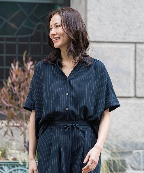 LAUTREAMONT(ロートレアモン)の「【涼・美・楽】スキッパーブラウス(シャツ/ブラウス・レディース・ブラック/ベージュ/ブラウン/ダークネイビー・9号)」の8枚目の写真